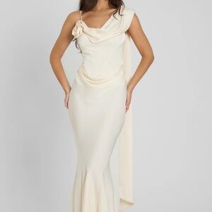 LEAU CELINE CORSET DRAPE SATIN GOWN - IVORY - SIZE S